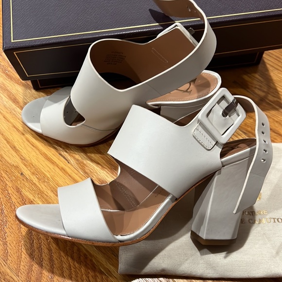Strap up block heel sandals- Signature Vince Camuto - Picture 3 of 8